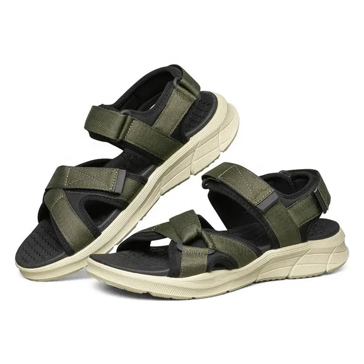 China New Design High Quality Fashion Men Summer Knitting Beach Sandals for Boy